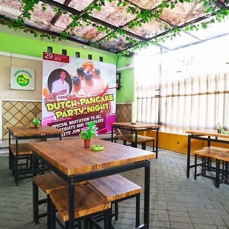 מאלאנג Pondok Backpacker מראה חיצוני תמונה